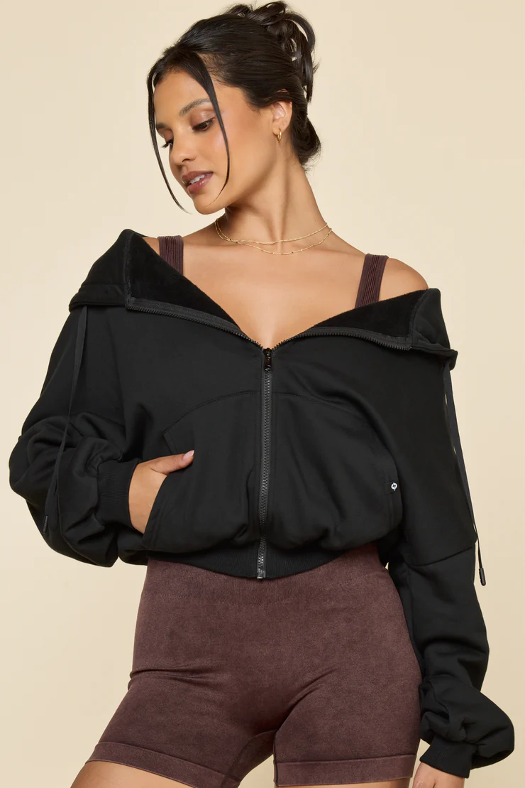 Zip Cloud Hoodie - Must